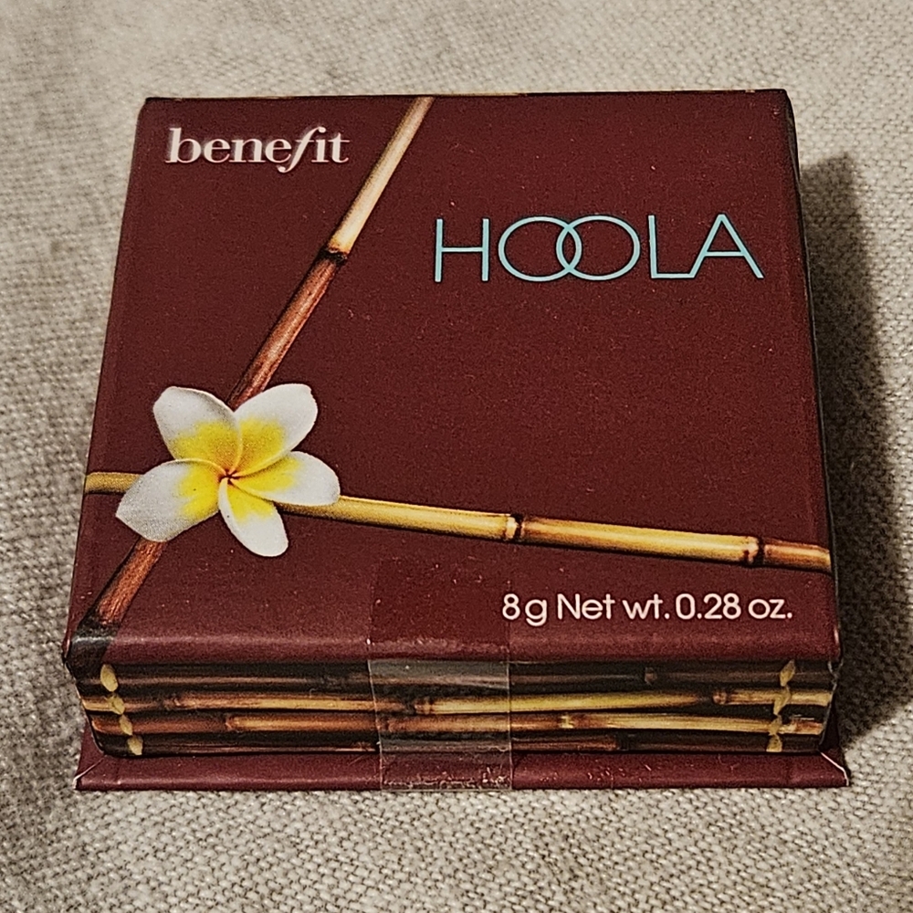 Benefit Hoola Bronzer New/Never Used